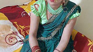 Indian beauty takes cumshot straight in mouth closeup