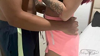 😱 quase flagra com macho pincelando minha buceta, corno chegou e curtiu tudo!! 🍆💦