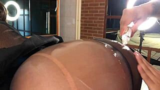 h de venus oils big ass pov swallows mr poronga cock!