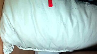 Married bride stuffs two cocks in her mouth now