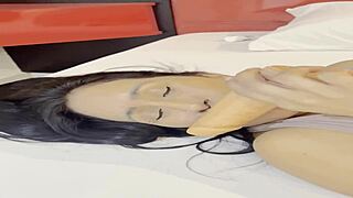 AFTER TIRED DAY HOME HANDJOB TO RELAX