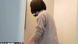 desperate olive glass milf fingers pussy stealing stepson seed