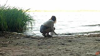 Teen redhead mia fingers to wild outdoor orgasm by lake