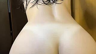 fresh from shower skinny slut spreads huge ass for doggystyle pounding