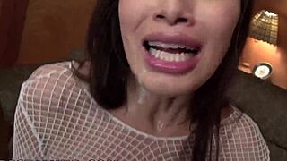 reiko kobayakawa sucking two cocks in hottest threesome?