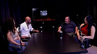 Mulher Swallows Everything in Wild Lesbo Scenes While Cuckold Hubby Watches Her Recognize That Dick!