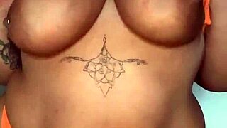 Wow! Big Ass Ebony Milf Shakes Bikini Tits!