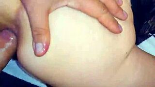 beautiful fitness milf bends over for closeup homemade anal pounding