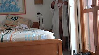 beach voyeur i film stepmom dressin after fuckin her huge ass!! 