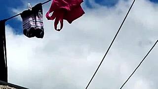 calzones de la vecina me vuelven loco de excitación