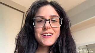 gym queen ridin' ya like my squat rack all oiled pov