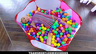 Ever seen tiny teen Sky Pierce gag on monster cock with pigtails?