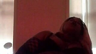 Bbw Gizelle Lane Plays Pretty Pussy with Toys