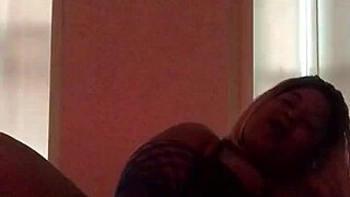 Bbw Gizelle Lane Plays Pretty Pussy with Toys