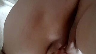 i sneak masturbation sessions in the office cumming hard on wet pussy