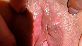 Hey, watch my horny mature cunt spread wide open