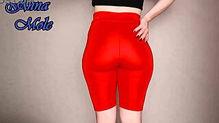 pawg yoga shorts leggings twerks big ass nose-close 🔥🍑😍