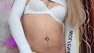 hot white trans chick strokes fat cock hard