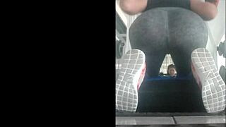 who's that hot mexican teen flaca bent over doggystyle in gym leggings?!