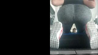 who's that hot mexican teen flaca bent over doggystyle in gym leggings?!