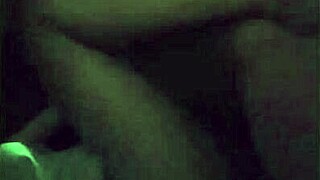 follando esposa fan en auto... la lleno de leche y te la devuelvo con video!