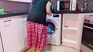 pov wetpinay in school uniform washes up after porn vids lol 😂🧼