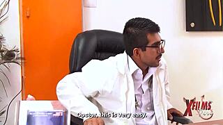 cirujano mete polla a pelirroja tetona en quickie casero