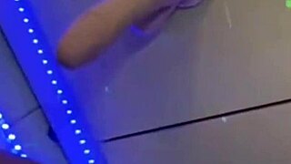 nota 1000 squirt pela buceta e cu rosavermelha milf anal explosion?