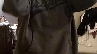 Curvy subsecretary strips down after sweaty workout tease