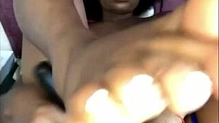 wanna see this close up pussy fuck and massive squirt?