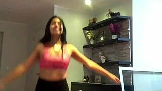 Sassy Teen Shakes Ass in Tight Shorts Dance
