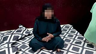 muslim hijab mother-in-law bends for damad's monster cock doggystyle cheating creampie.