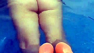 Red sexo boquete pool flashing wife heyya compilation