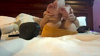 que rico me masturbo con tacones te gustan uff