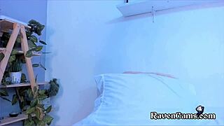 i'm juicy latina teen fuckin my wet pussy hard