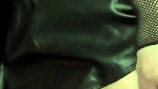 Curvy Brunette Squirts Before Fat Ass Anal Attempts