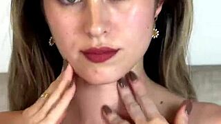 heidy pino, shake those natural teen tits on live cam?