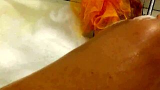 Big Natural Tits Belly Shakes In Soft Bath Worship Game