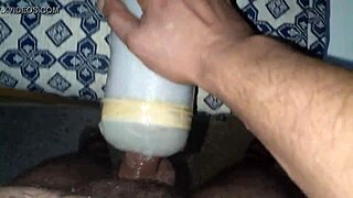 Dude, that creamy homemade fuck with her nasty pussy is insane! 😈