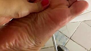 Big Natural Tits Belly Shakes In Soft Bath Worship Game