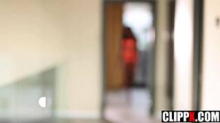 petite mommy nicole kitt takes isiah maxwell's butt fuck?