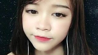 Uplive Girl Việt Hằng Shows Hot Korean Webcam Body Live