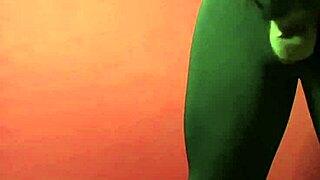 brazilian curvy babe strips teasing sensual moves