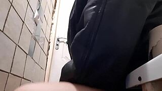 i spy stepmom's big tits jiggle masturbating on toilet cam