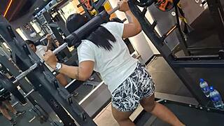 teasing slut gets wild in sweaty gym session