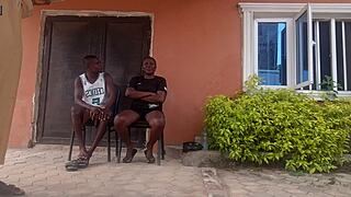 A behind-the-scenes interview reveals amateurs' casting and homemade moments.