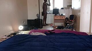 i fuck caramel slim ebony milf pussy