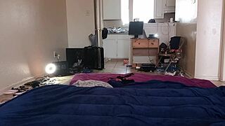 i fuck caramel slim ebony milf pussy