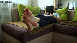 Ever sniffed a teen's wrinkled bare soles in socks before?