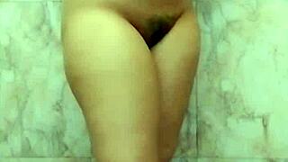 omg girl, finger that wet pussy harder in the bath...